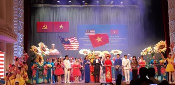 Nhiều lao động Việt Nam góp phần vào sự tăng trưởng của Malaysia