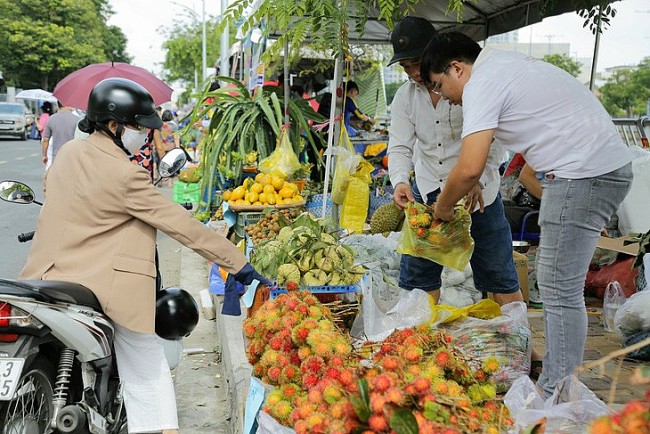 Khai mạc tuần lễ trái cây “Trên bến dưới thuyền”