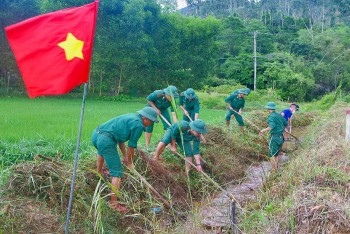 tuoi tre thua thien hue lam nhieu viec y nghia tai xa bien gioi bien