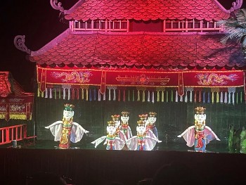 Nghệ thuật múa rối của Việt Nam gây ấn tượng tại Liên hoan Sân khấu quốc tế Chekhov