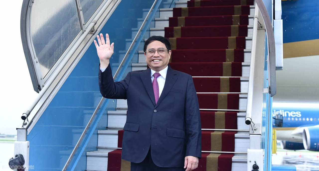 Thủ tướng Phạm Minh Chính lên đường thăm chính thức Trung Quốc, dự Hội nghị thường niên Diễn đàn WEF