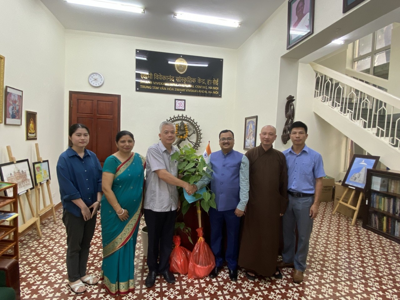 Ấn Độ trao tặng 2 cây Bồ Đề cho tỉnh Vĩnh Phúc