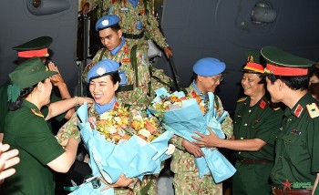 Bệnh viện dã chiến cấp 2 số 4 của Việt Nam hoàn thành nhiệm vụ về nước
