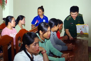 Thừa Thiên Huế: Tư vấn chính sách dân số cho đoàn viên, thanh niên vùng cao biên giới