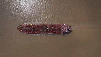 nha dau tu dong loat ban dau khi gia cham nguong cao