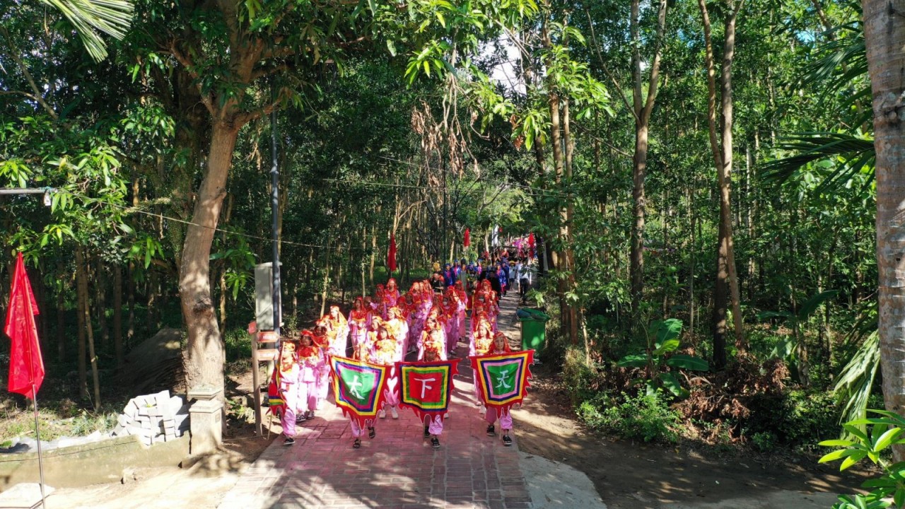 Độc đáo ngày hội làng cổ hơn 500 năm ở TT - Huế