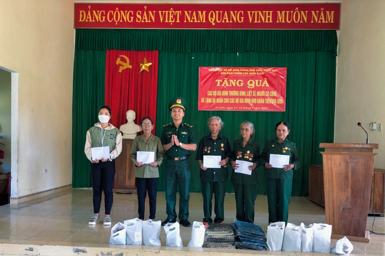 Tuổi trẻ Bộ đội Biên phòng Thừa Thiên Huế tổ chức nhiều hoạt động tri ân