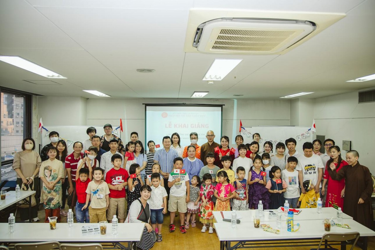 Mở lớp dạy tiếng Việt miễn phí tại Osaka, Nhật Bản