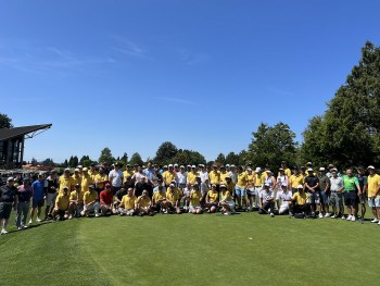 Hội Doanh nhân Việt Nam - Canada tổ chức giải golf gây quỹ hỗ trợ trẻ em hở hàm ếch