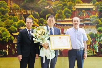 TP Huế trao danh hiệu “Công dân danh dự” cho Giám đốc KOICA tại Việt Nam