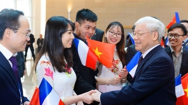 Phát huy vai trò các hội, đoàn người Việt Nam ở nước ngoài, nâng cao hiệu quả công tác đối ngoại nhân dân
