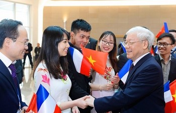 Phát huy vai trò các hội, đoàn người Việt Nam ở nước ngoài, nâng cao hiệu quả công tác đối ngoại nhân dân