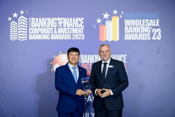 Tạp chí uy tín hàng đầu Châu Á vinh danh HDBank ở hạng mục phát triển bền vững