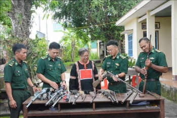 bao ve su binh yen trong moi buon lang