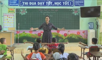 Tăng cường dạy tiếng Việt cho học sinh đồng bào dân tộc thiểu số