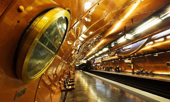 Những trạm dừng tàu điện ngầm ấn tượng nhất nước Pháp