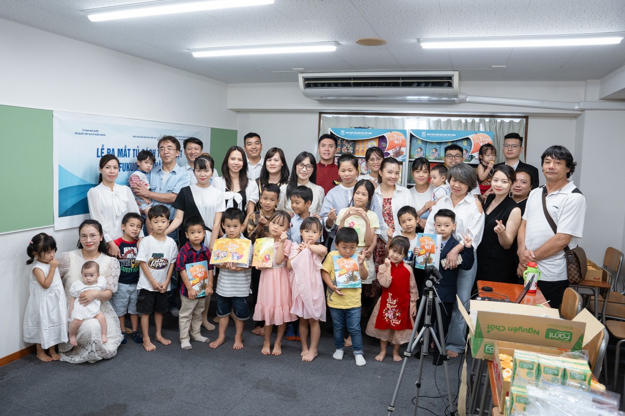 Ra mắt Tủ sách tiếng Việt trực tuyến với Fukuoka (Nhật Bản)