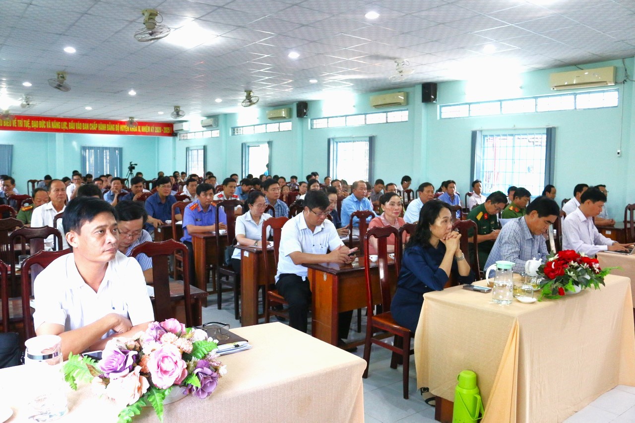 Vùng 5 Hải quân tuyên truyền biển, đảo, thu hút nguồn nhân lực tại Kiên Giang