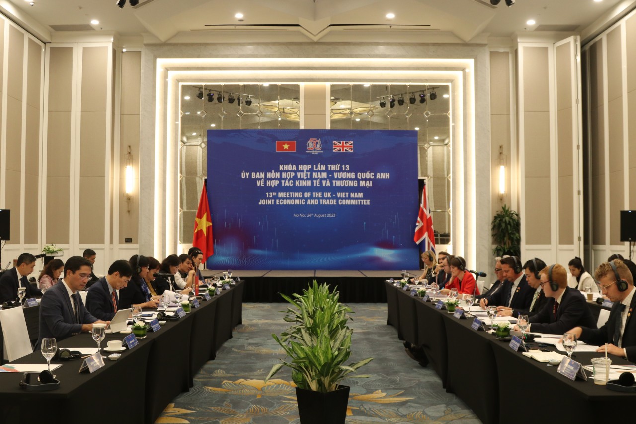 Việt Nam - Anh nhất trí tăng cường và đa dạng hóa quan hệ kinh tế