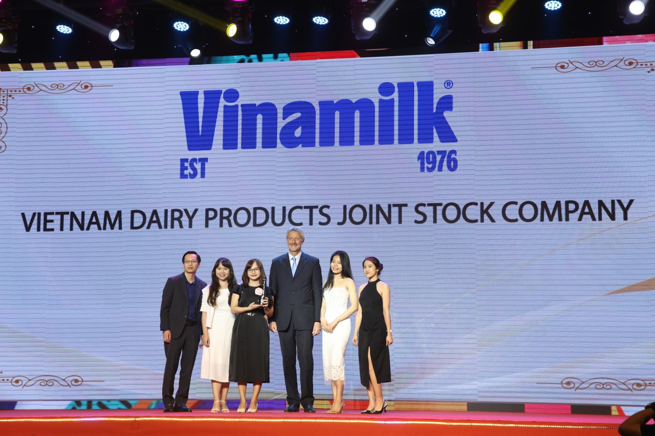 Vinamilk - “thương hiệu hấp dẫn” trên thị trường tuyển dụng đạt giải nơi làm việc tốt nhất châu Á