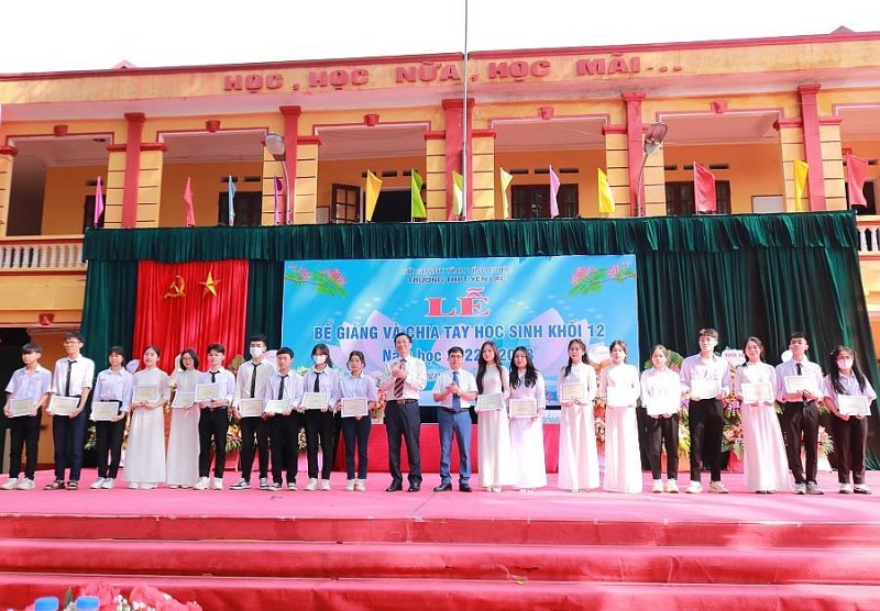Trường THPT Yên Lạc (Vĩnh Phúc): Điểm sáng chất lượng giáo dục toàn diện