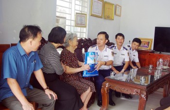 Nhiều hoạt động ý nghĩa trong chương trình “Cảnh sát biển đồng hành với ngư dân” tại Nghệ An