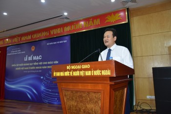 be giang khoa tap huan day tieng viet cho giao vien nguoi viet nam o nuoc ngoai 2023