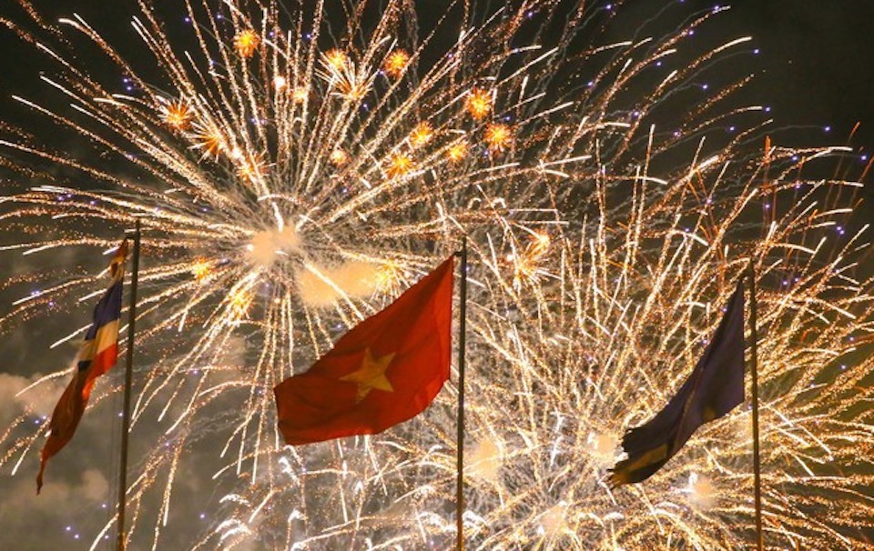 TP Hồ Chí Minh: Pháo hoa sáng rực bầu trời chào mừng 78 năm ngày Quốc khánh
