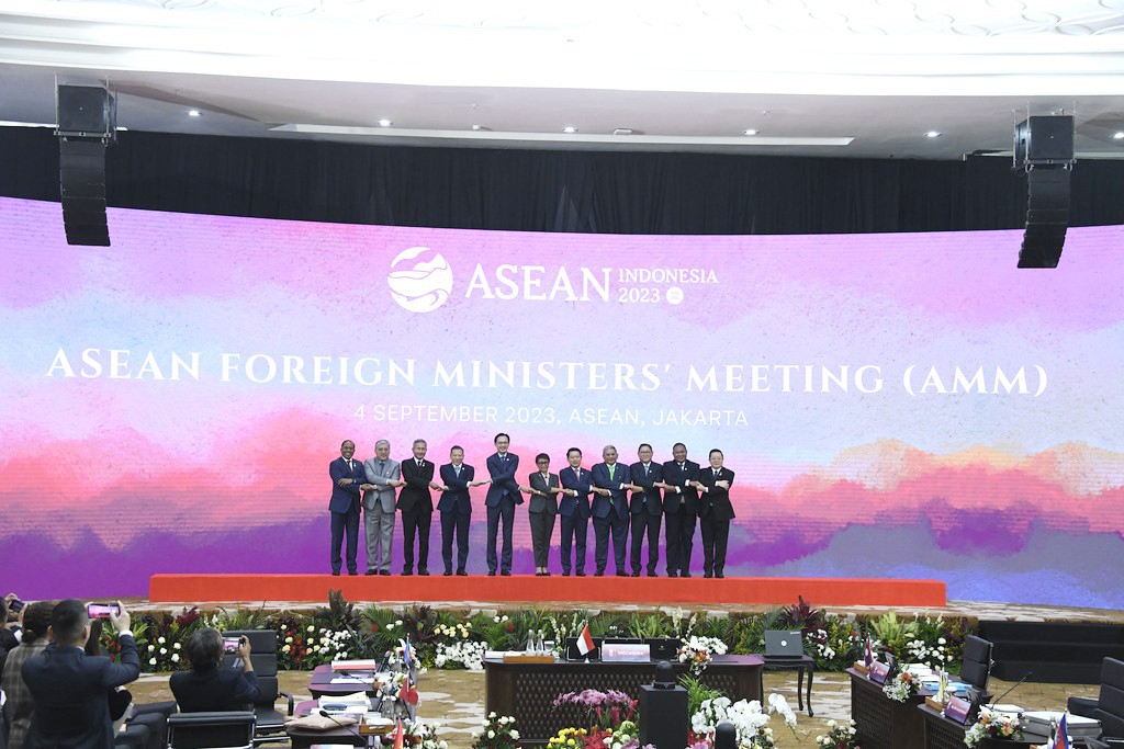 Một ASEAN tầm vóc: Tâm điểm của tăng trưởng 1
