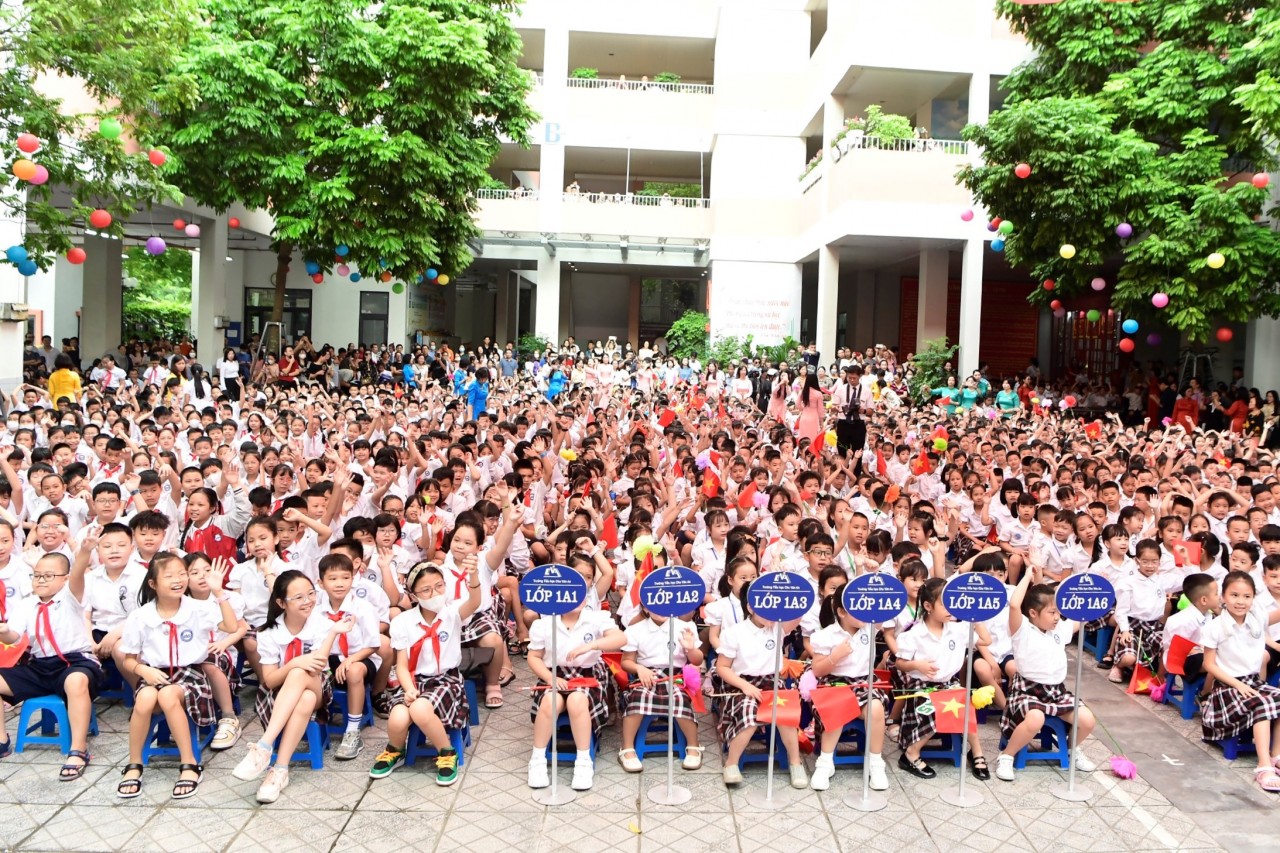 Hơn 22 triệu học sinh Việt Nam hân hoan chào năm học mới
