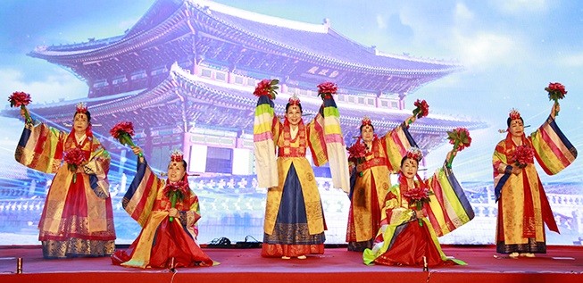 Đà Nẵng: 60 gian tham gia Lễ hội Việt Nam - Hàn Quốc 2023