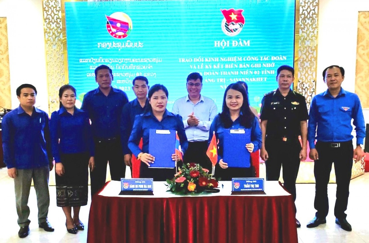 Đoàn Thanh niên 02 tỉnh Quảng Trị - Savannakhet ký kết Biên bản ghi nhớ năm 2023.