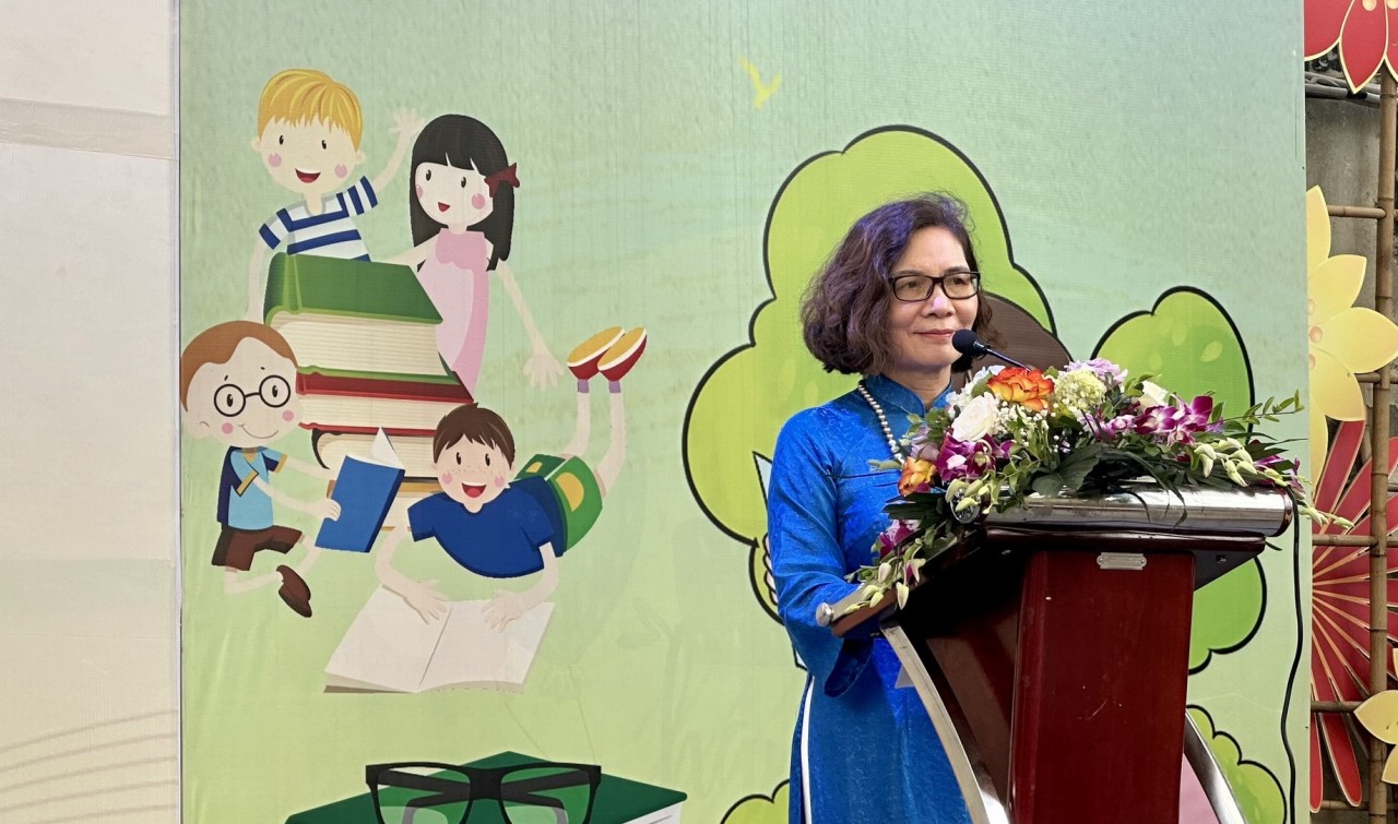 bà Phan Lan Tú, Chủ tịch HAVIFA phát biểu tại Ngày hội.