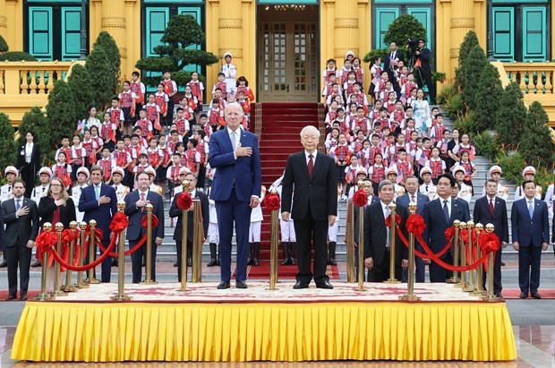 Tổng Bí thư chủ trì Lễ đón chính thức Tổng thống Hoa Kỳ Joe Biden  | Chính trị | Vietnam+ (VietnamPlus)