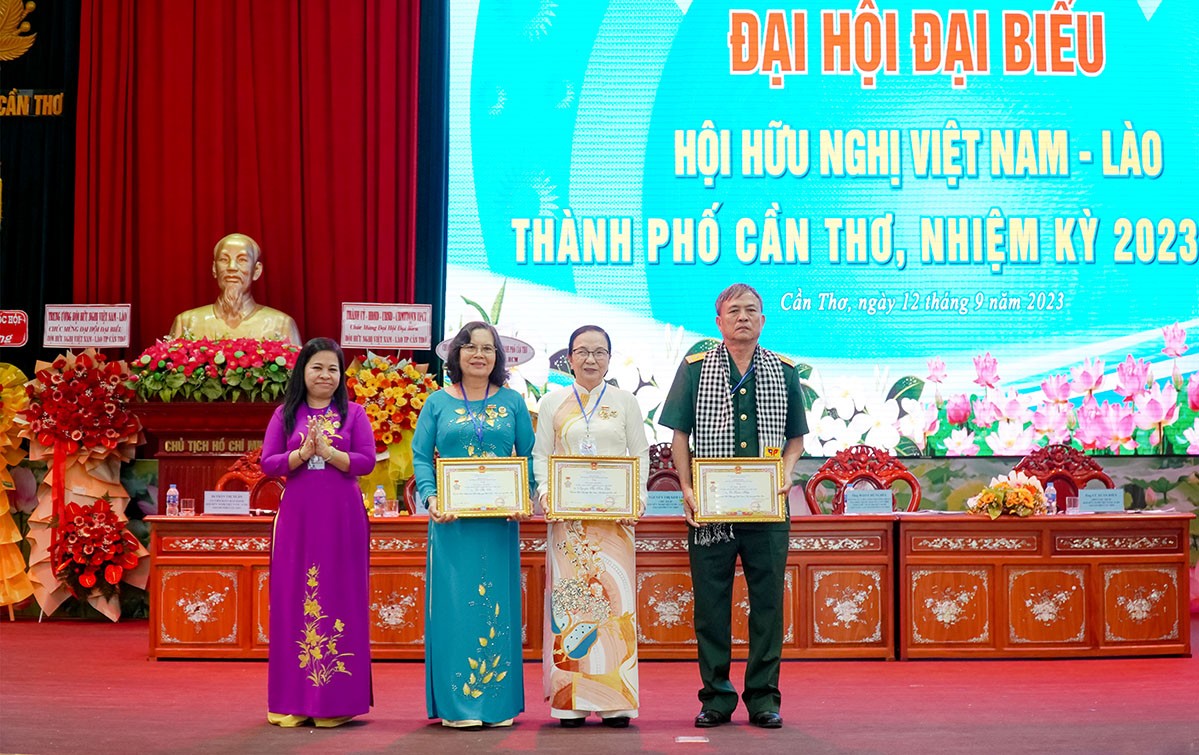 Ông Đào Chí Nghĩa đắc cử Chủ tịch Hội hữu nghị Việt Nam - Lào TP Cần Thơ