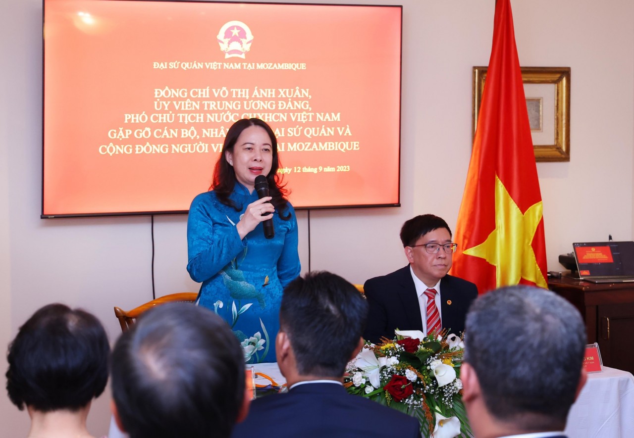 Phó Chủ tịch nước Võ Thị Ánh Xuân đánh giá cao cộng đồng người Việt ở Mozambique