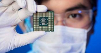 Light Reading: Việt Nam - cứ điểm sản xuất chip bán dẫn mới của thế giới