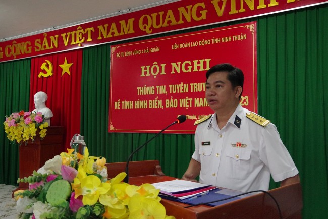 Ninh Thuận: Tuyên truyền tình hình biển đảo cho cán bộ Công đoàn