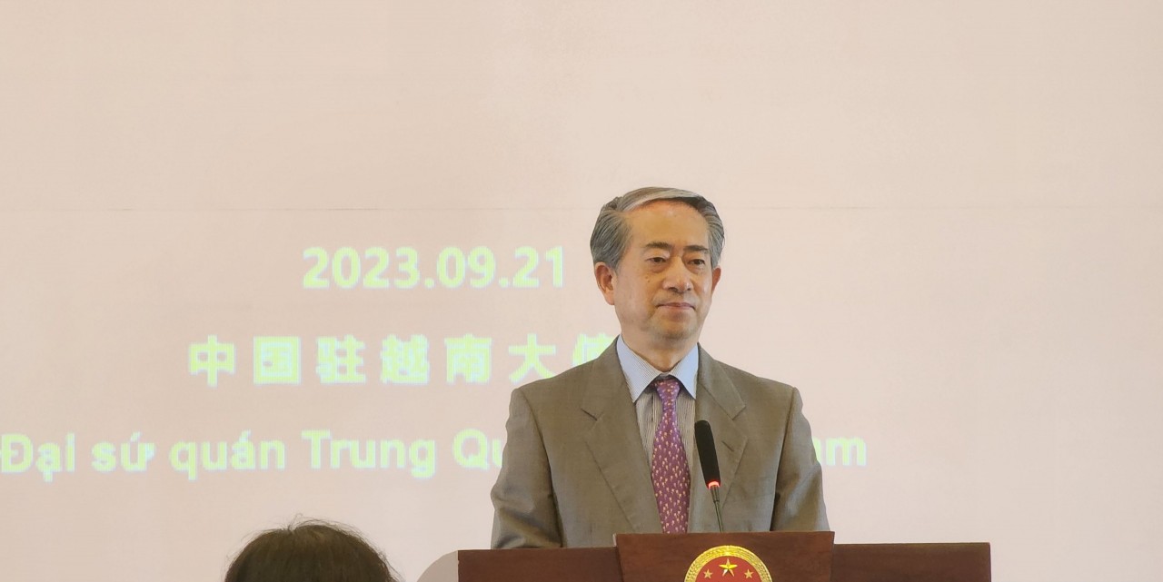 Đại sứ quán Trung Quốc tại Việt Nam trao 120 suất học bổng cho học sinh 4 tỉnh