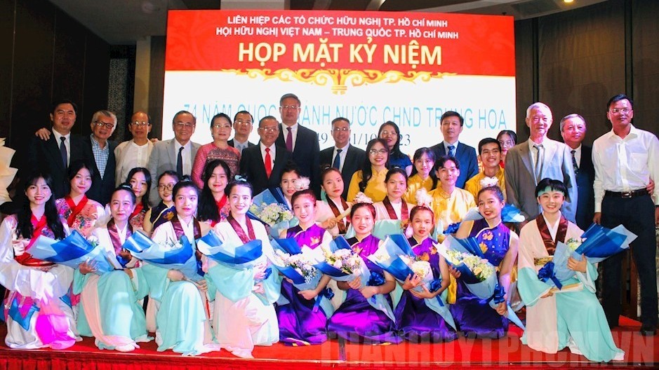 Giao lưu nhân dân sôi nổi góp phần đưa quan hệ Việt Nam - Trung Quốc phát triển ổn định, hiệu quả