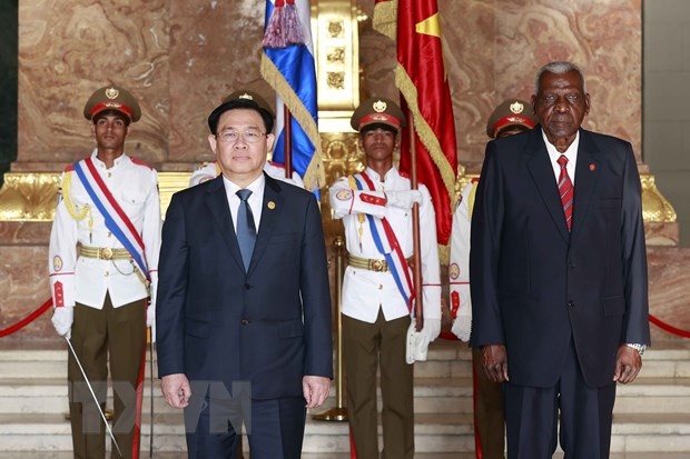 Chủ tịch Quốc hội Cuba thăm Việt Nam: Trân trọng mối quan hệ đặc biệt | Chính trị | Vietnam+ (VietnamPlus)