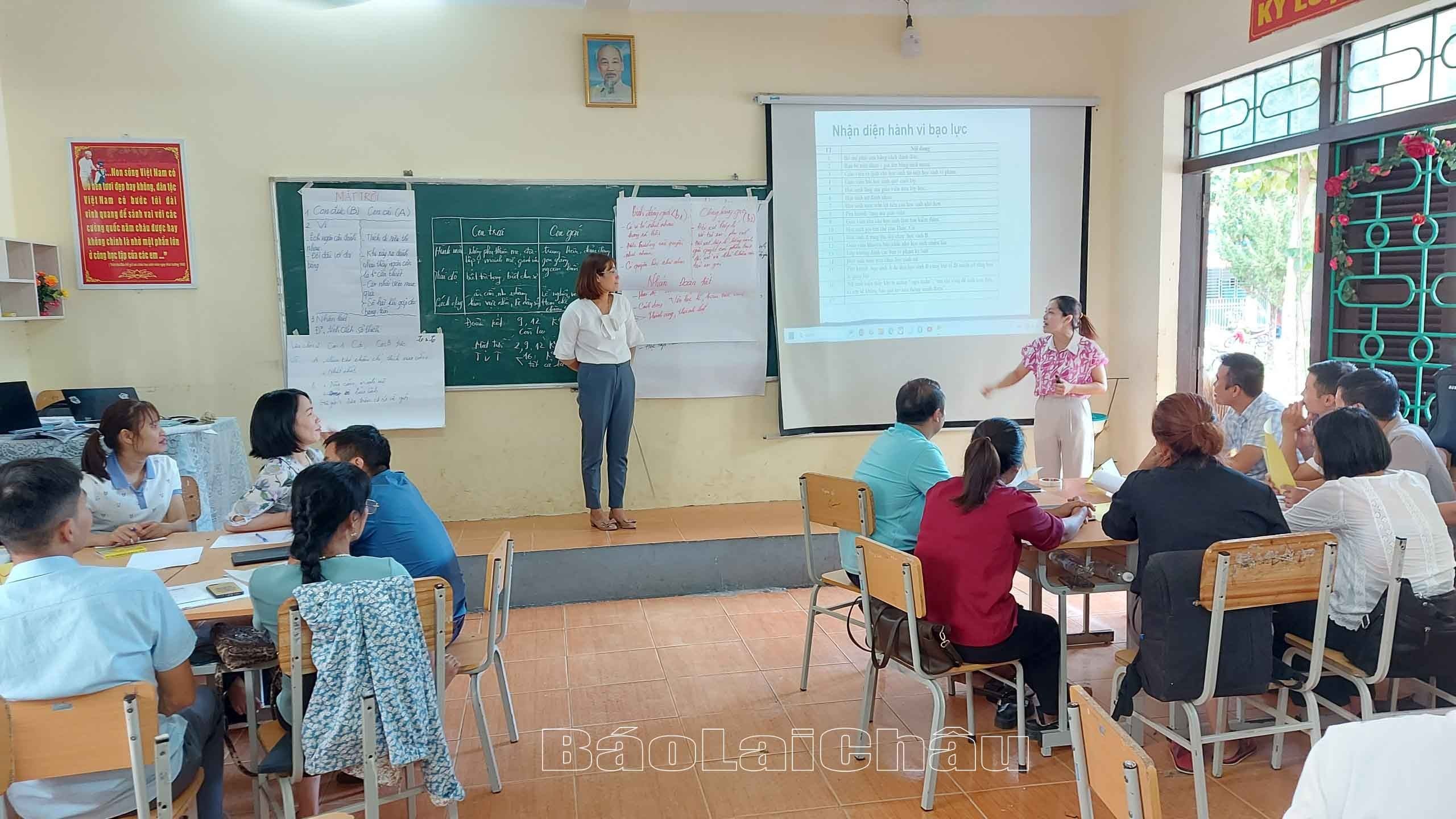 Lai Châu: Giáo viên được tập huấn kỹ năng bảo vệ trẻ em trong trường học