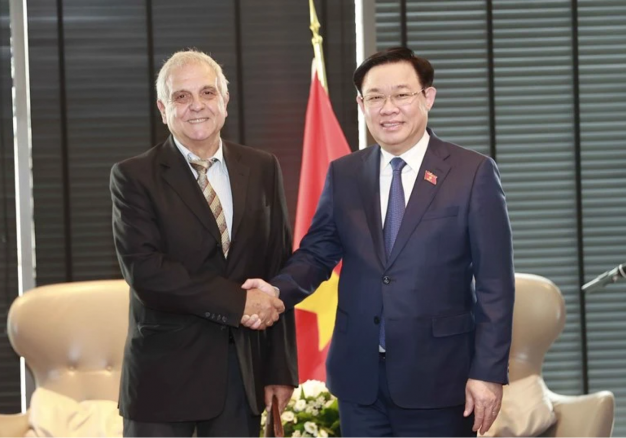 Góp phần đưa quan hệ hữu nghị Việt Nam-Bulgaria “đơm hoa kết trái”