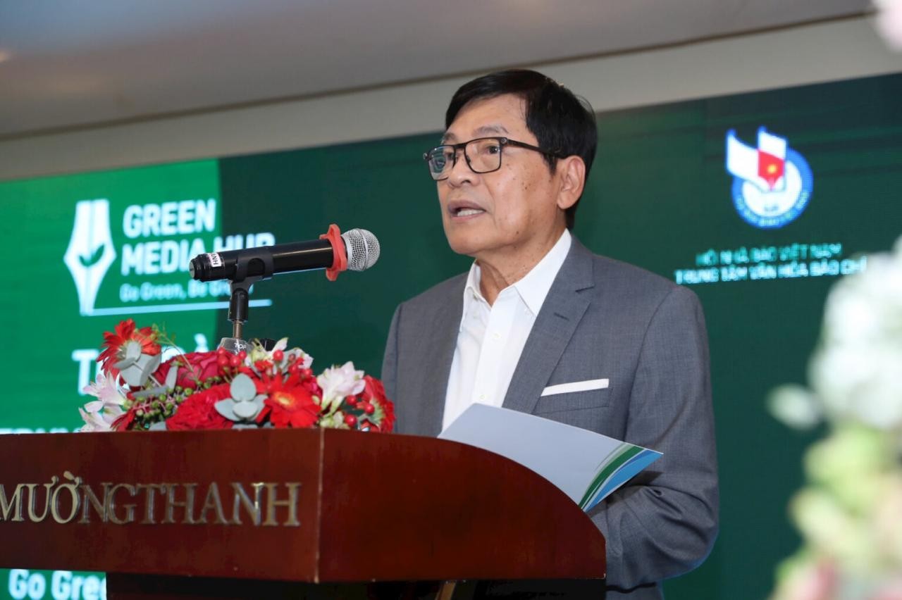 Tuyên truyền để người dân hiểu được tính cấp bách của chuyển đổi xanh - Vietnam.vn