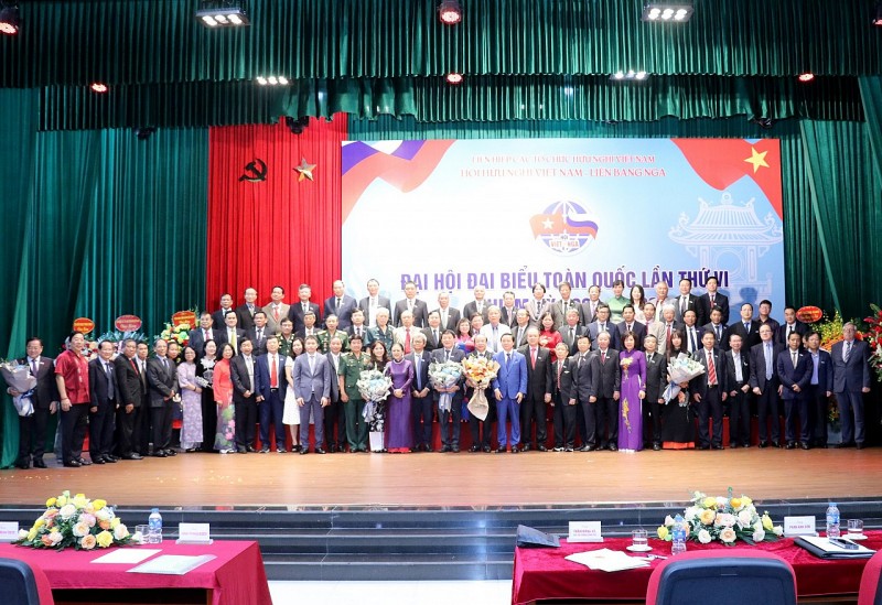 Tăng sức trẻ trong xây dựng quan hệ hữu nghị Việt Nam - Liên bang Nga