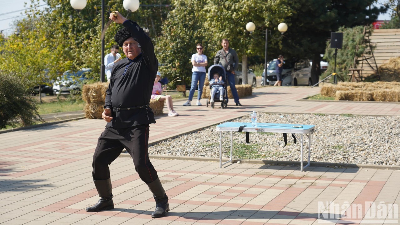 [Ảnh] Độc đáo lễ hội văn hóa Kozak tại vùng Krasnodar, Liên bang Nga