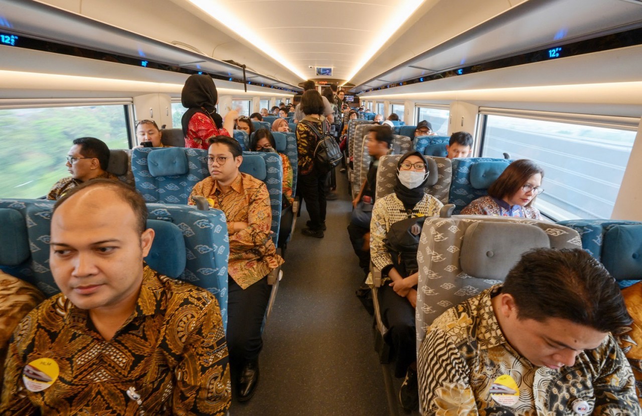 Indonesia vận hành tuyến đường sắt cao tốc đầu tiên ở Đông Nam Á 2