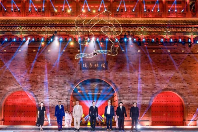 Liên hoan phim quốc tế Con đường tơ lụa lần thứ 10 đã được tổ chức tại Phúc Châu, Trung Quốc