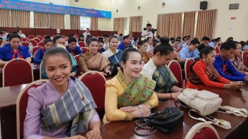 Việt - Lào chia sẻ kỹ năng nghiệp vụ Đội