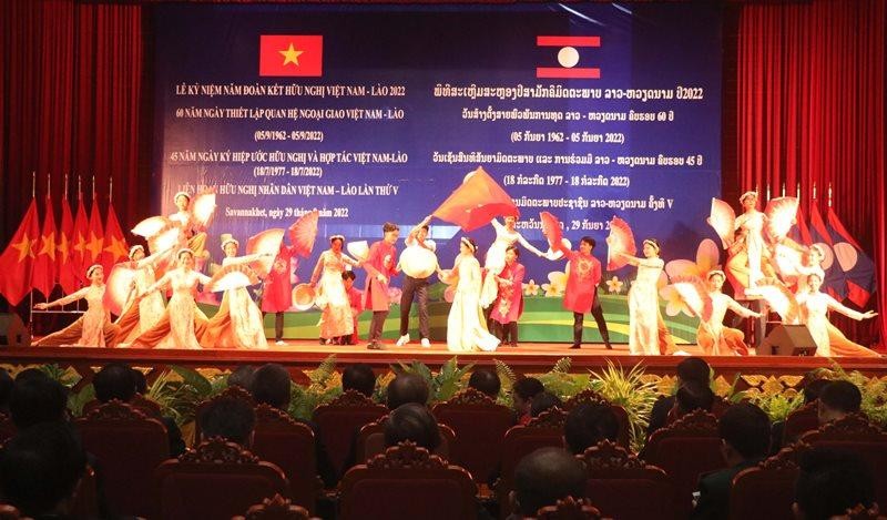 Liên hoan hữu nghị nhân dân Việt Nam-Lào lần thứ V hồi tháng 9/2022. (Ảnh: quangtri.gov.vn)
